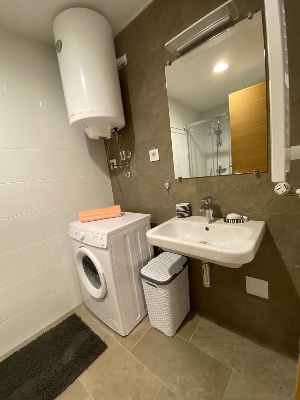 Ferienwohnung Zemunske Kapije Belgrad Exterior foto